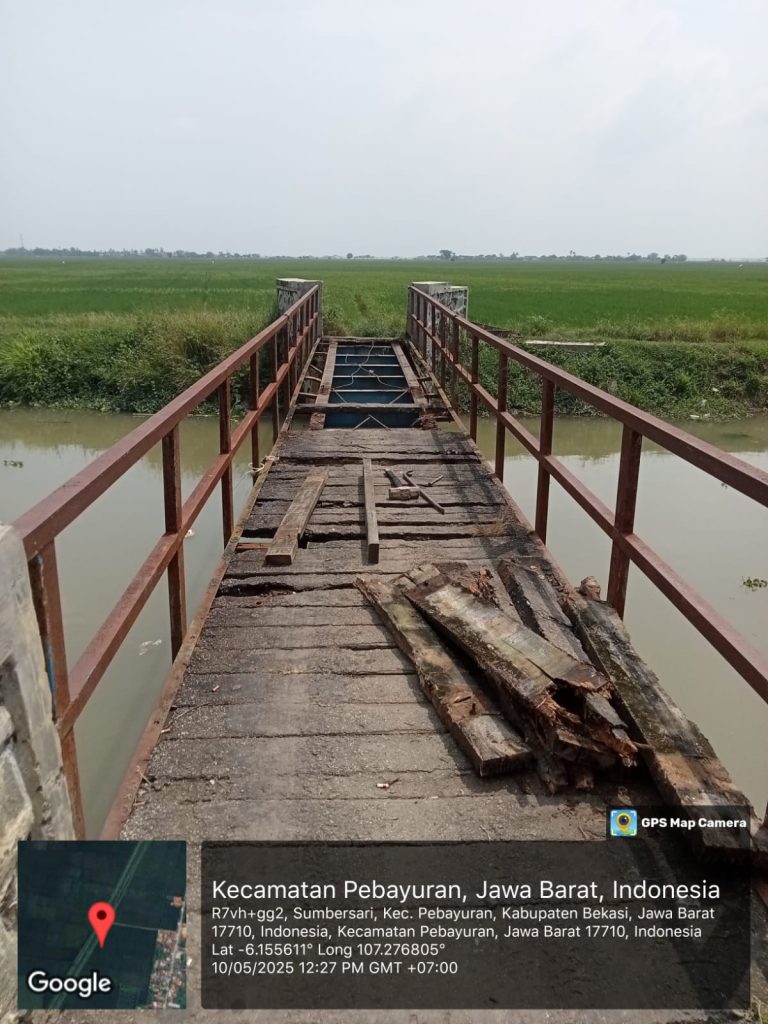 Pelaksanaan Rehabilitasi Jembatan Desa